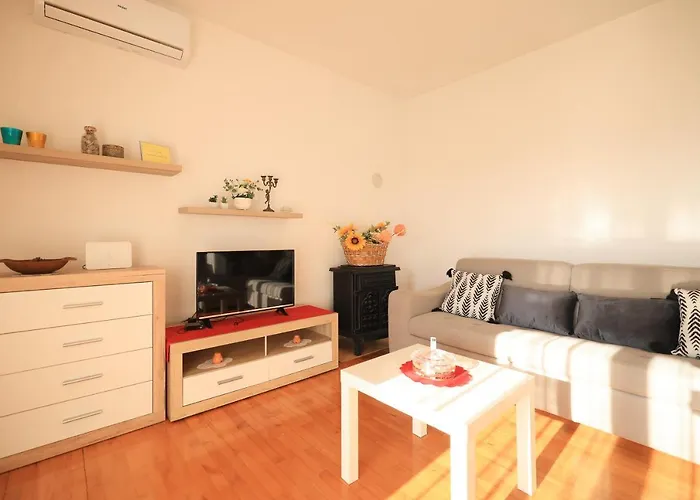 Apartments Ana