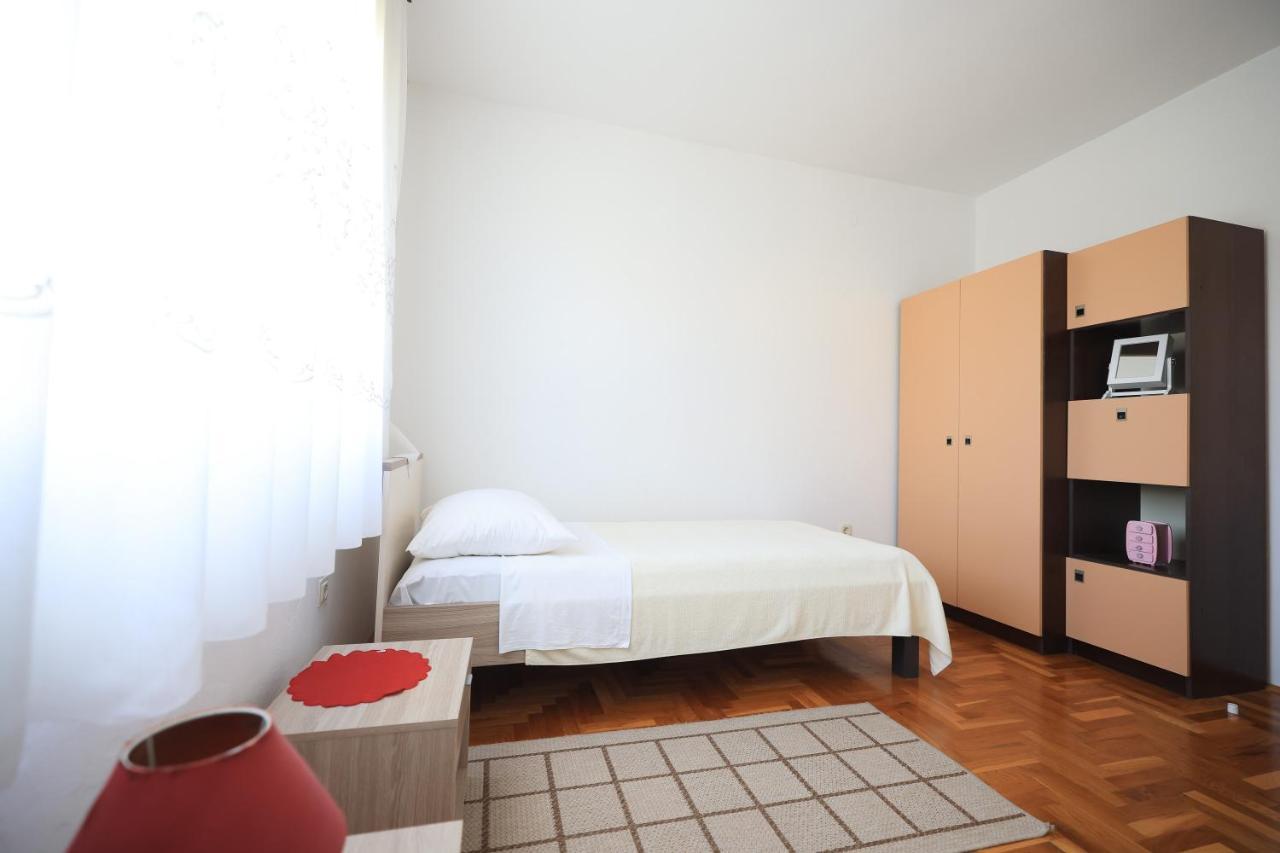 Apartment Ana