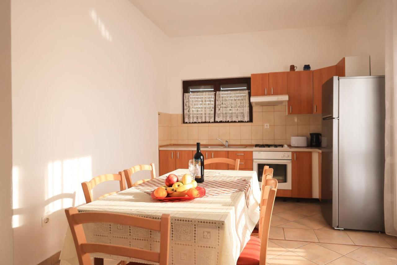 Apartment Ana